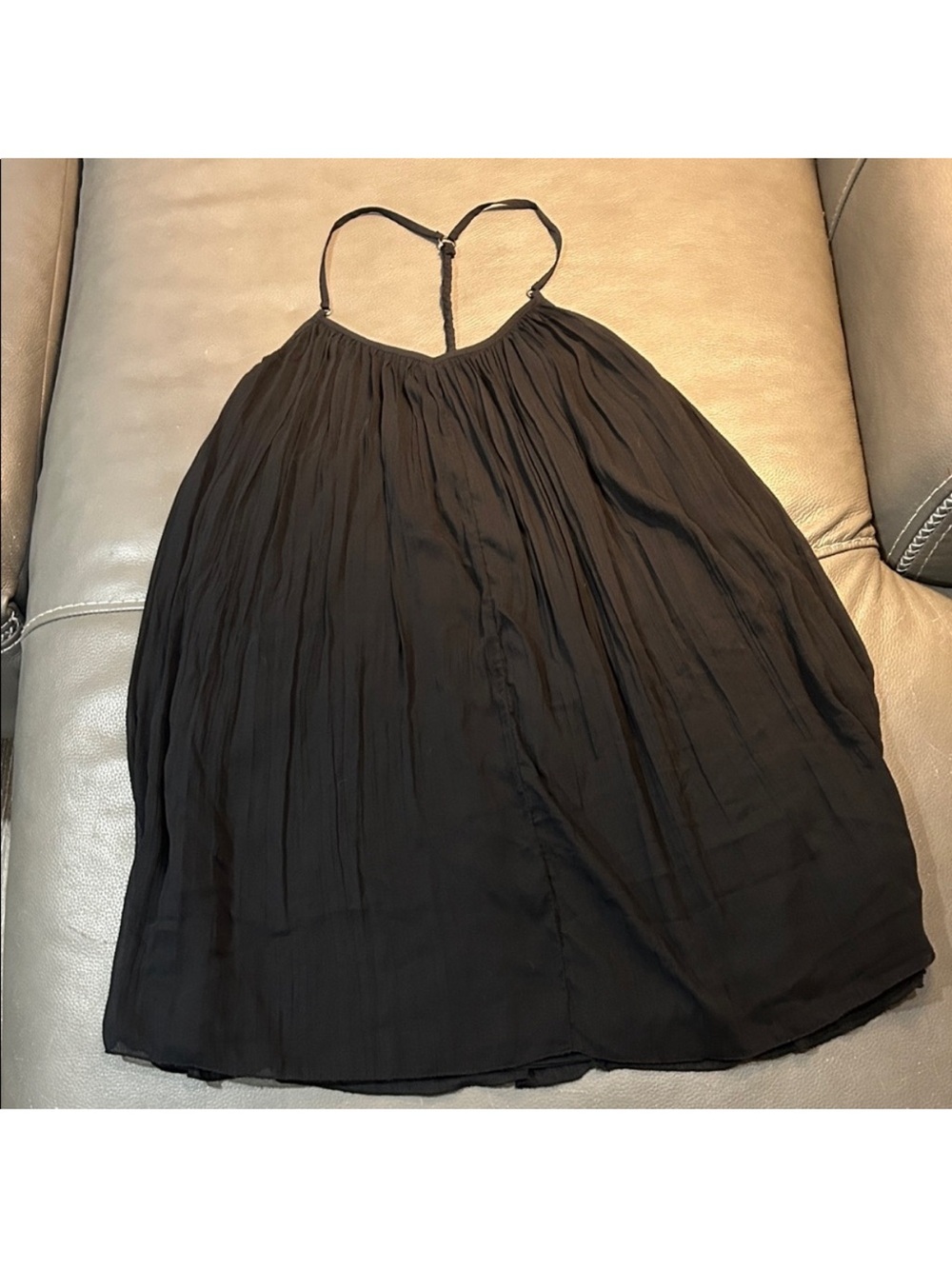 Black Pleated Sleeveless Dress
